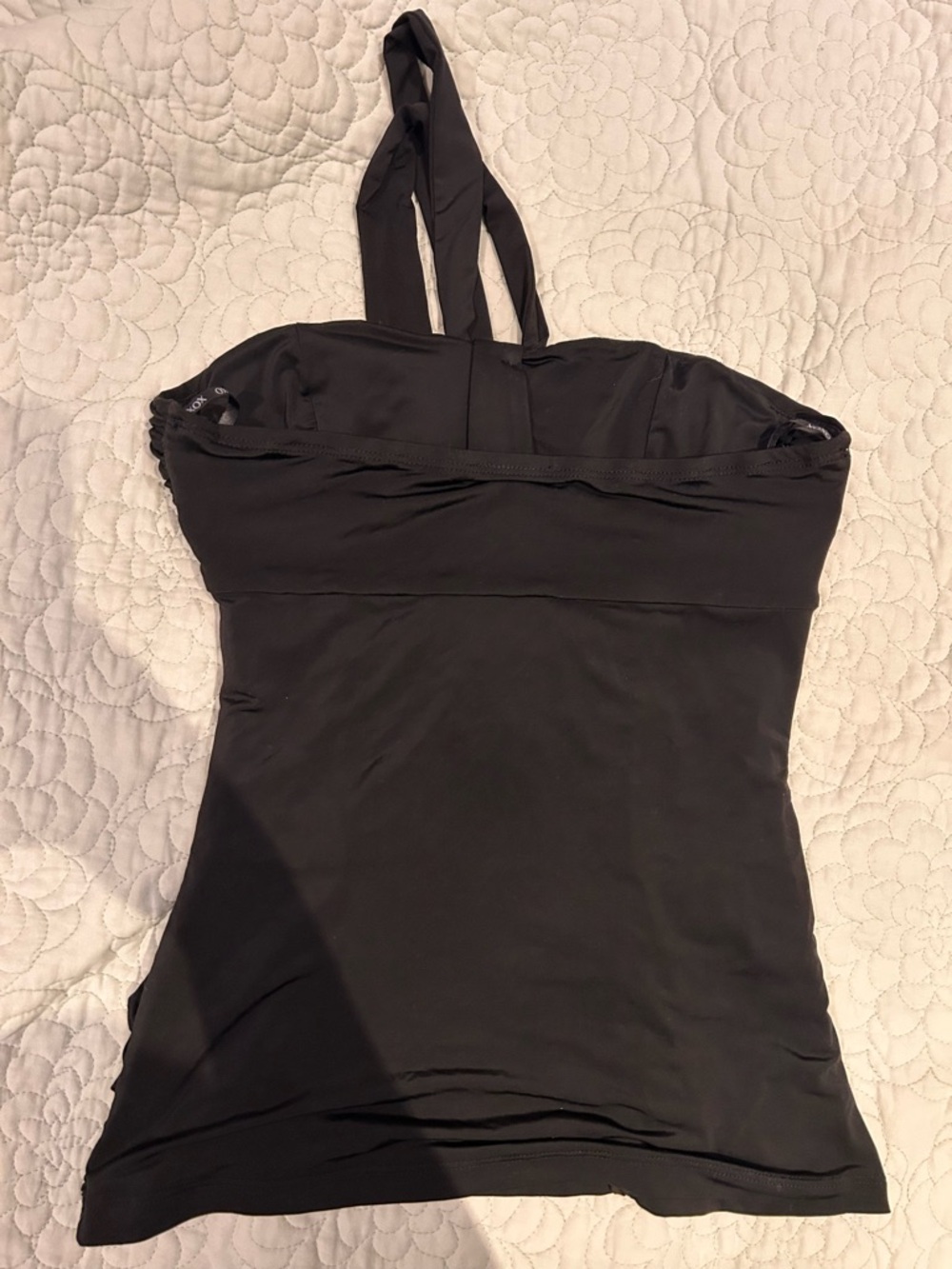 Black Ruched Halter Tank Top - Picture 3 of 3